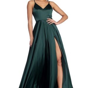 Green Dress V-neck size 7/8
